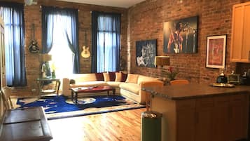 TV, music library, stereo