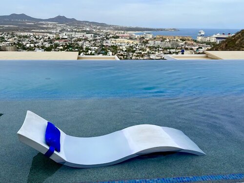 Luxurious and exclusive - fantastic sea views - newly developed!