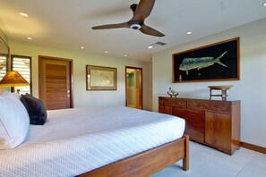 Room - Luxury Oceanfront Wailea Elua Expansive Views Steps to the Beach! (Kihei)