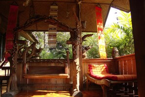 Standard Room with Garden View | Terrace/patio - Baan Suan Jantra Home Stay (Chiang Rai)