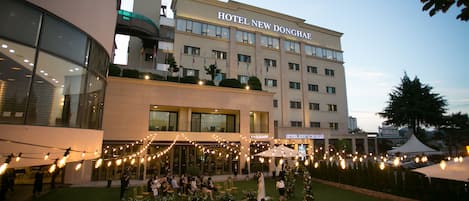 Huwelijksruimte buiten