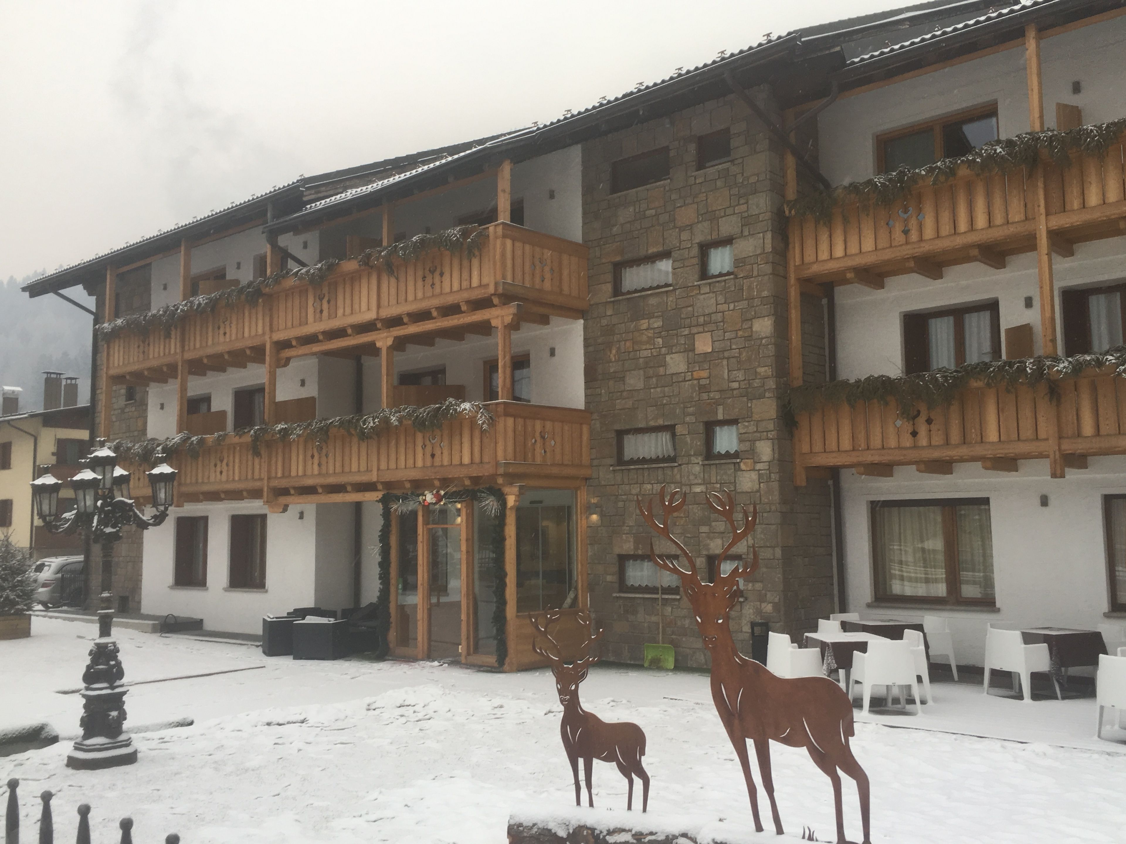 Pintu masuk hartanah