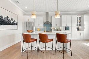 Private kitchen - NEW Gorgeous Modern Beach Beauty on Canal with Heated Pool WALK to Beach!! (Fort Myers Beach)