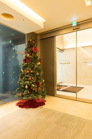 Property entrance - Dormy Inn Matsuyama Natural Hot Spring (Matsuyama)