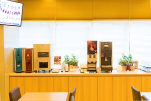 每日供应当地美食早餐（每人 JPY 2000）