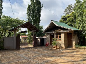 Front of property - Sangana Lodge (Moshi)