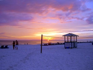 Na praia