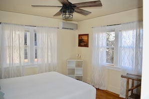 2 Schlafzimmer, Bügeleisen/Bügelbrett, Reisekinderbett, kostenloses WLAN