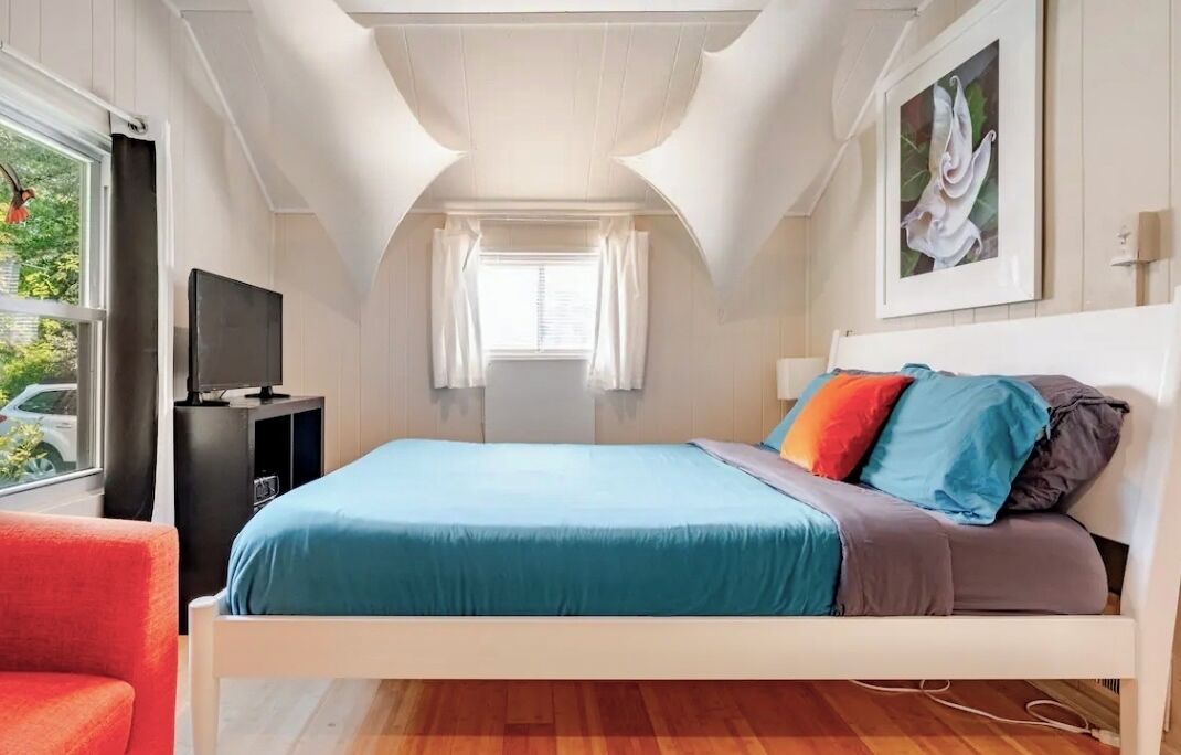2 chambres, fer et planche à repasser, lit parapluie, Wi-Fi gratuit