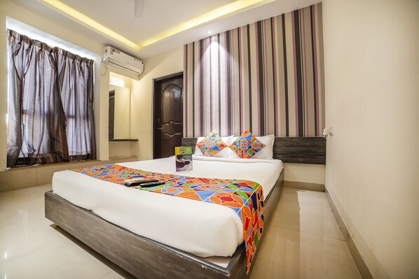 Deluxe Room | Rollaway beds, free WiFi