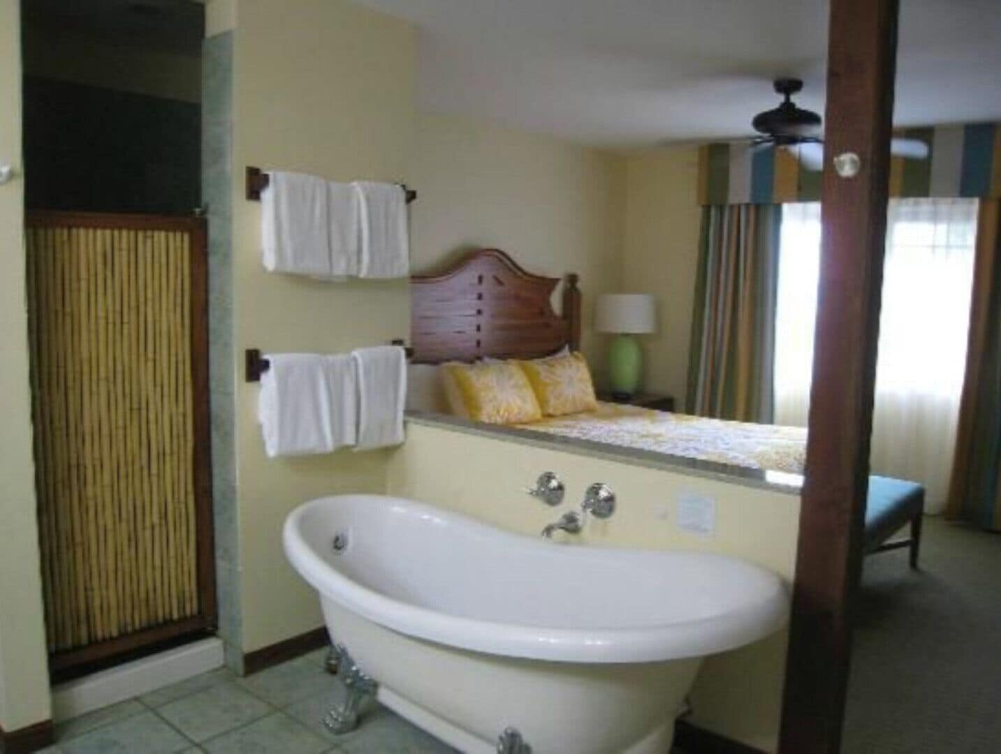 Shower, jetted tub, hair dryer, towels