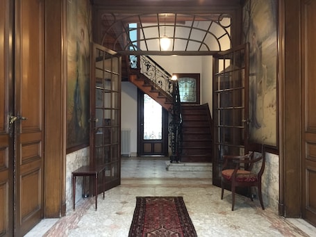 ๋ด๋ถ ์
๊ตฌ