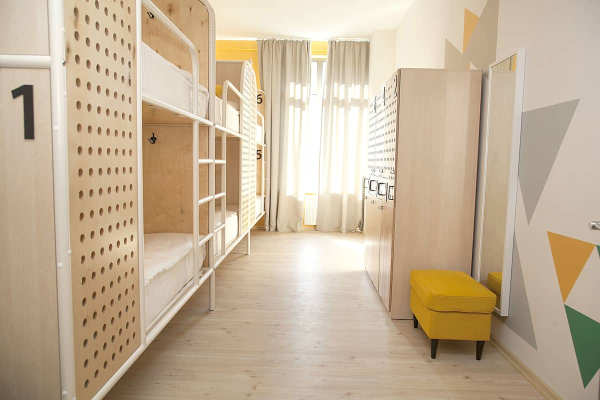 Coffres-forts dans les chambres, rideaux occultants