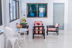 Flat-screen TV - Pasawang hotel (Hat Yai)