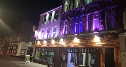 The Queensberry Hotel & Restaurant