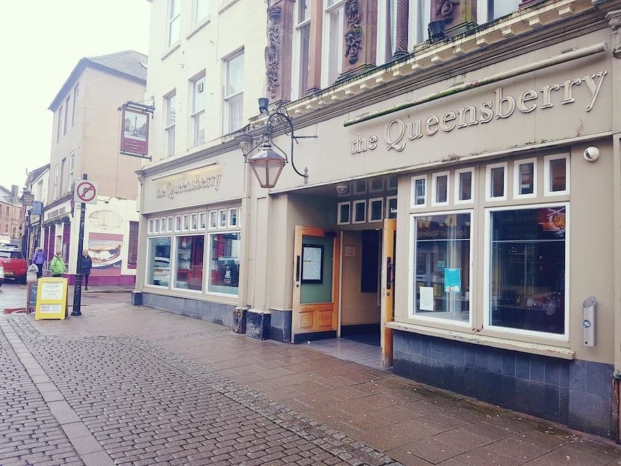 Entrada al alojamiento