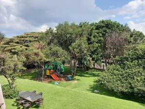 Children's play area - outdoor - The Alps Hotel (Nakuru)