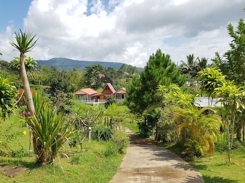 Baan Phanawan Resort