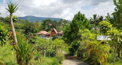 Baan Phanawan Resort