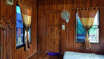 Family Bungalow for 10 | Room amenity