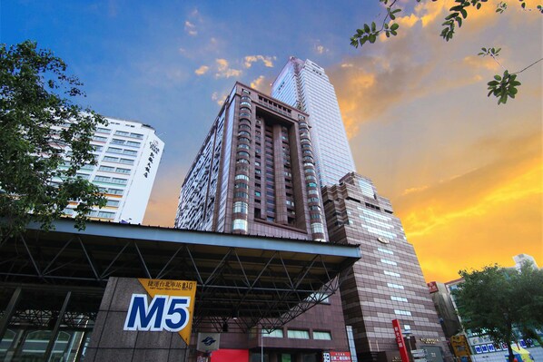 Front of property - evening/night - Taipei AP H Imperial (Taipei)