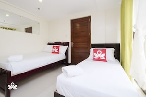 Room - ZEN Rooms Time Travellers Makati (Makati)