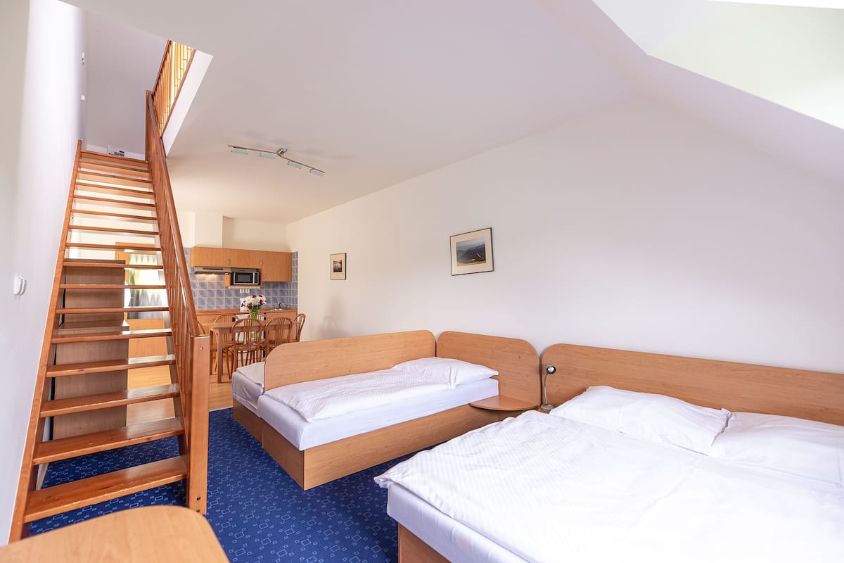 Family Duplex, 1 Bedroom, Courtyard View