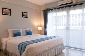 슈피리어 더블룸 | 객실 내 금고, 암막 커튼, 무료 WiFi