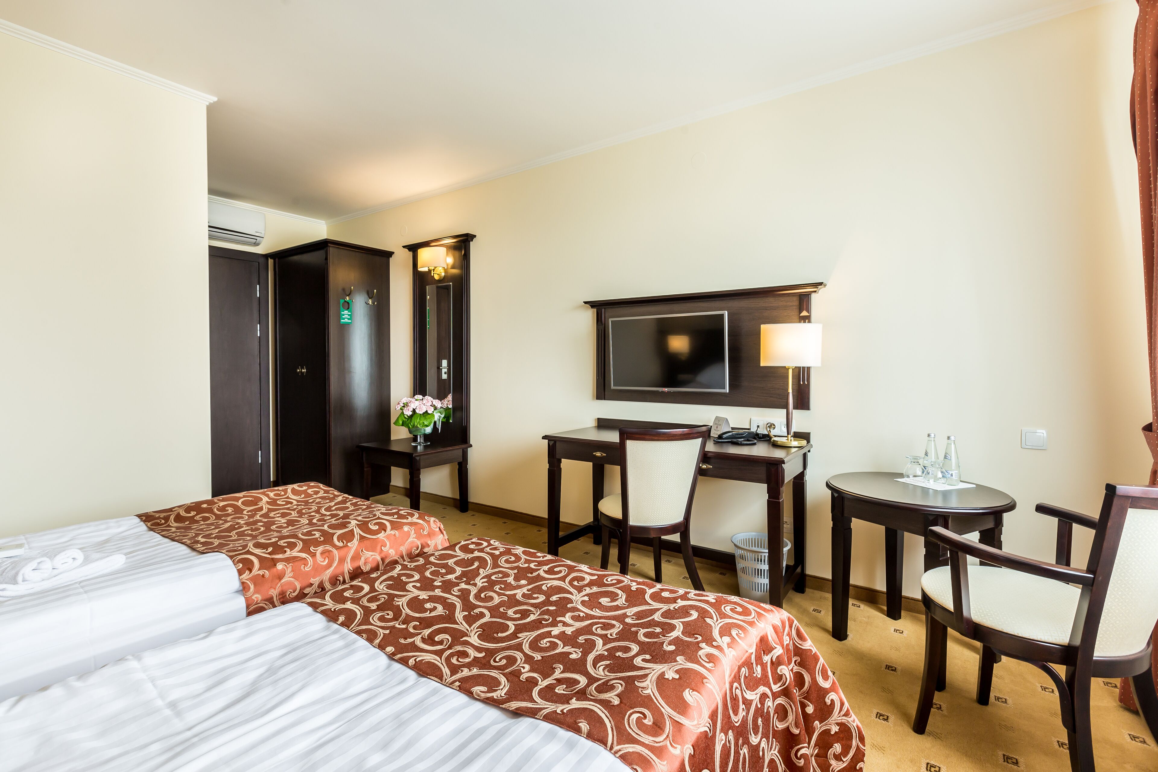comfort double or twin room | room amenity