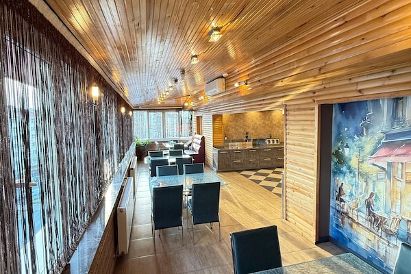 Daily buffet breakfast (EUR 8 per person)