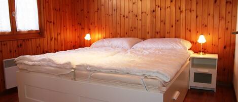 Superior Apartment, 2 Bedrooms, Valley View | 1 bedroom, premium bedding, iron/ironing board, free cots/infant beds