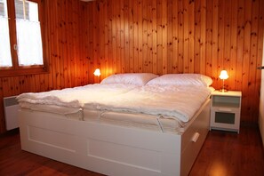 Superior Apartment, 2 Bedrooms, Valley View - Malva (Naters)