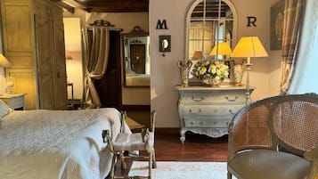 Deluxe Double Room, Ensuite, River View (4 épis Gîtes de France)