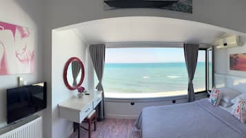 Chambre Double Standard, vue mer (Yıldız) | Minibar, bureau, chambres insonorisées, fer et planche à repasser