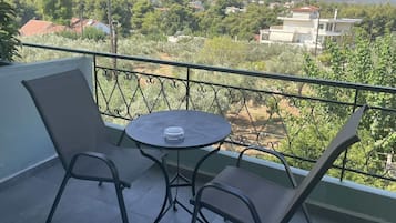 Standard Double Room, 1 Bedroom | Terrace/patio