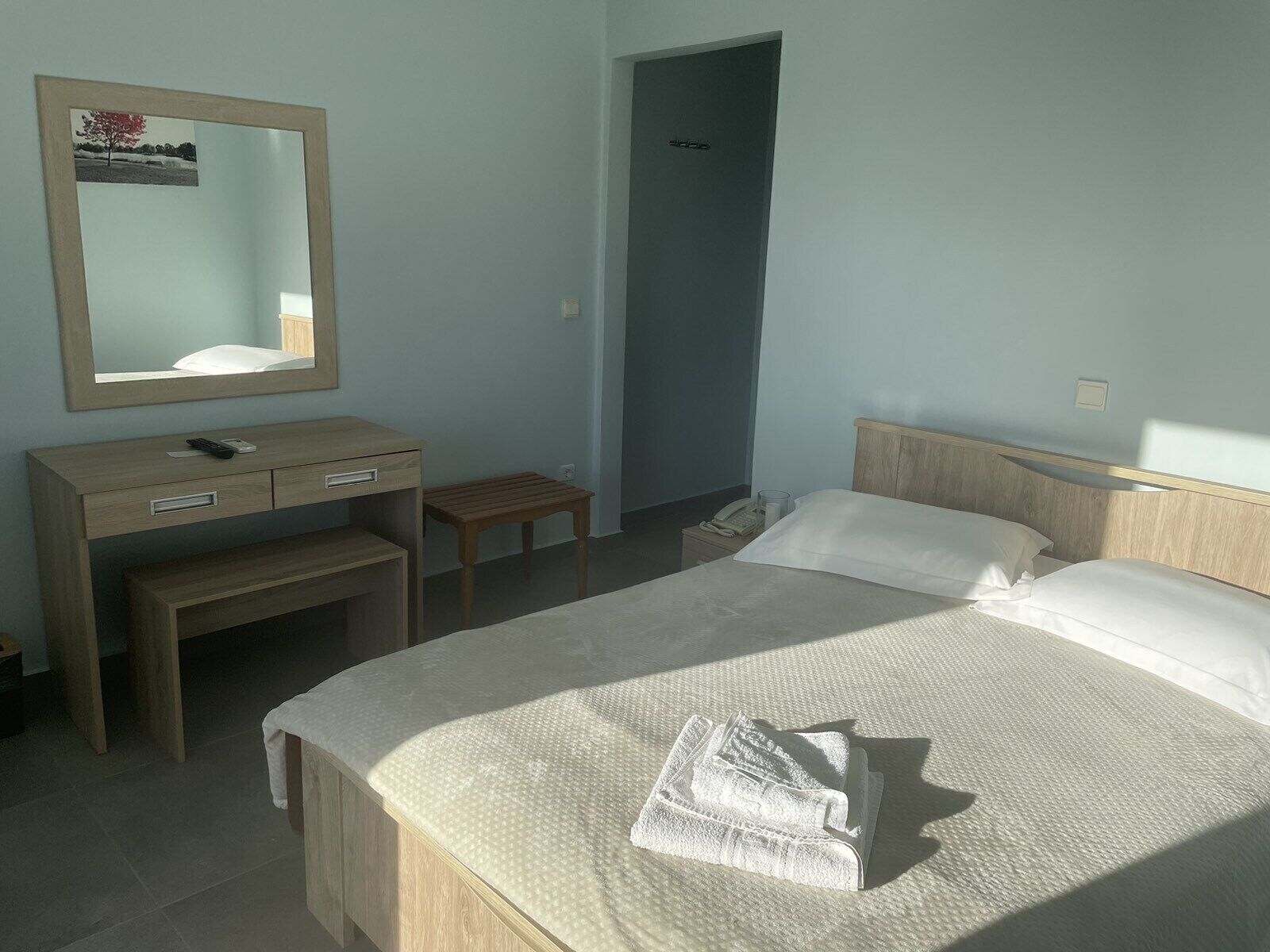 standard double room, 1 bedroom | free wifi, bed sheets, wheelchair access