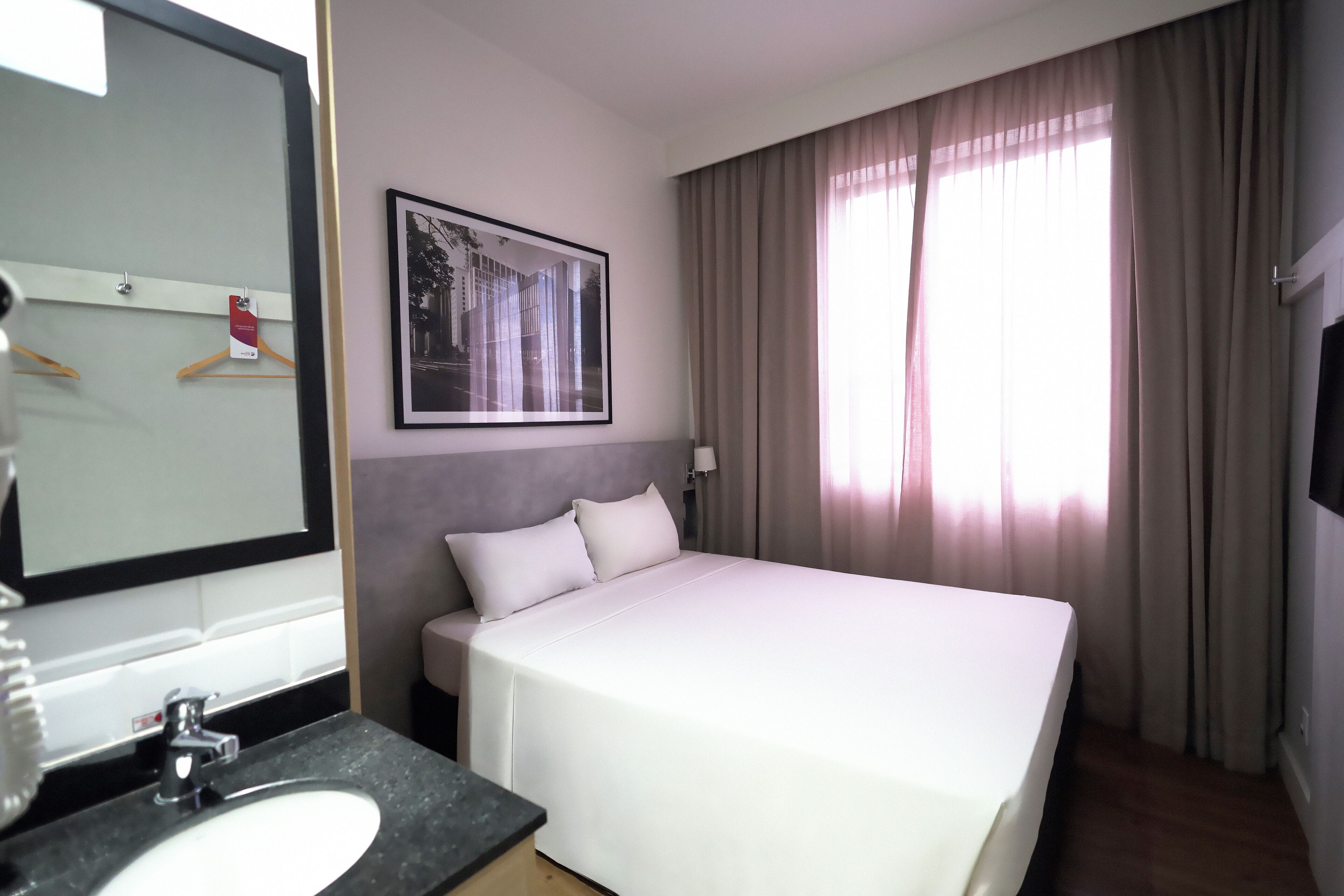 Foto - Ramada Encore Centro Tiradentes