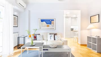 Appartement, 2 chambres, 2 salles de bains | Coin séjour