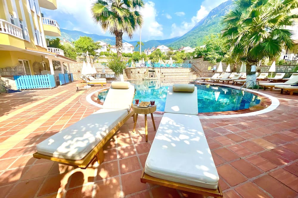 Mountain Valley Oludeniz