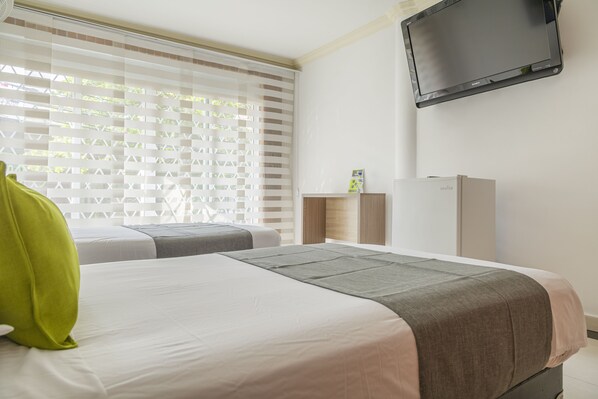 Hypo-allergenic bedding, memory foam beds, minibar - Ayenda 1258 Boutique Laureles Home (Medellín)