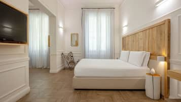 Suite – junior | Minibar, safe på rommet, skrivebord og lydisolert