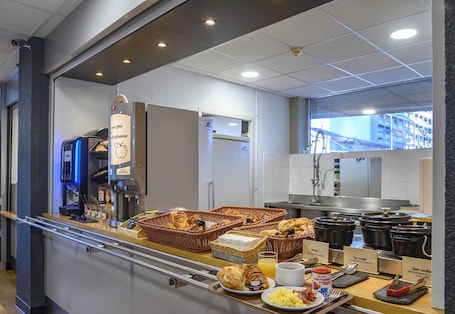 B&B Hotel Nîmes Centre Arènes