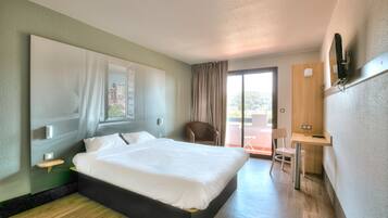 Bureau, chambres insonorisées, Wi-Fi gratuit, draps fournis