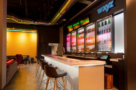 Aloft Coral Gables - Image 7