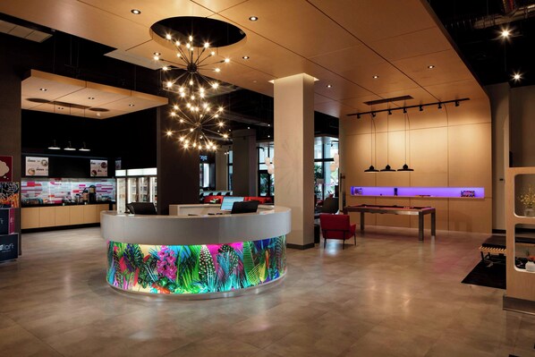 Lobby - Aloft Coral Gables (Coral Gables)