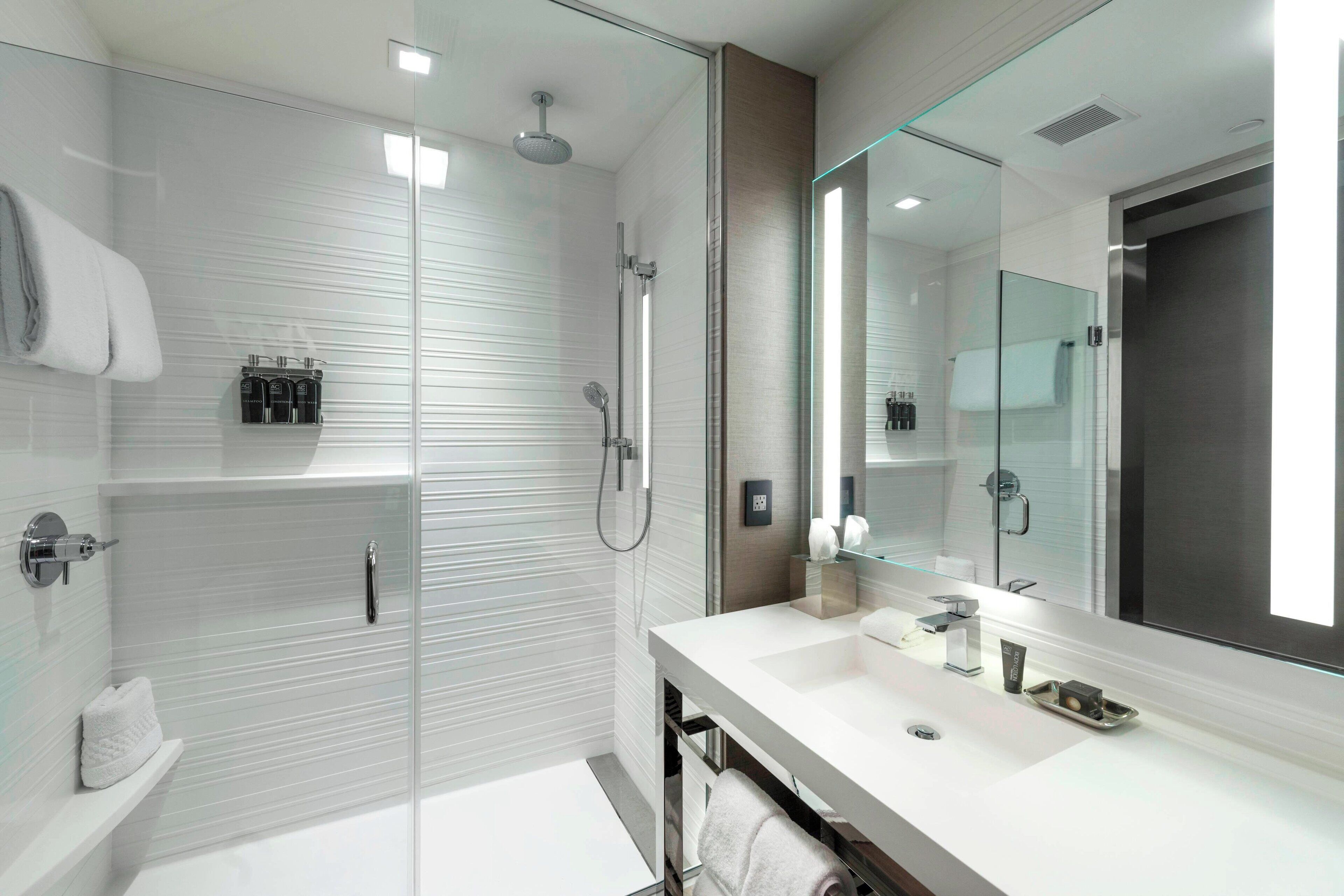 shower, free toiletries, hair dryer, towels