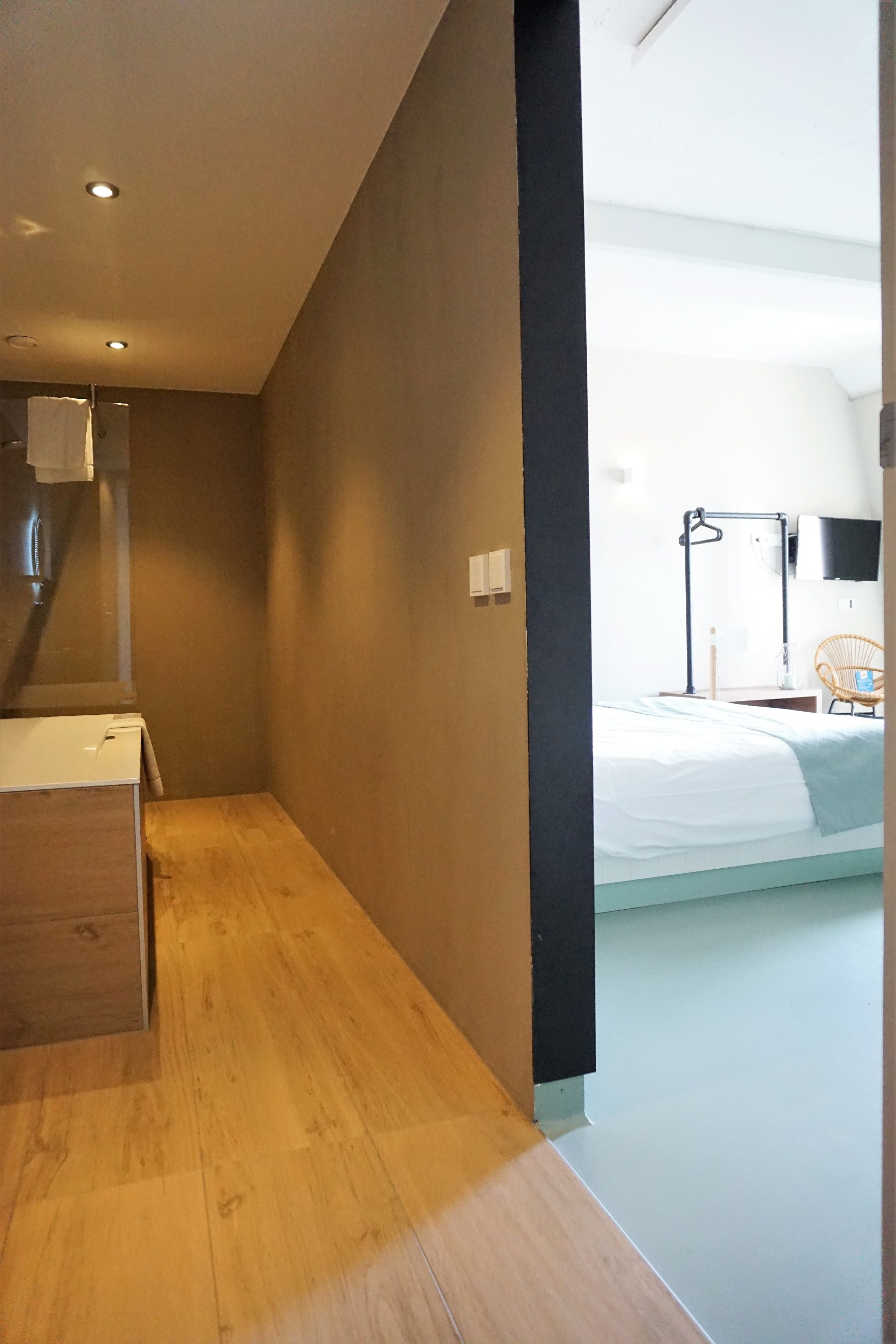 deluxe double room, beachfront | in-room safe, free wifi, bed sheets