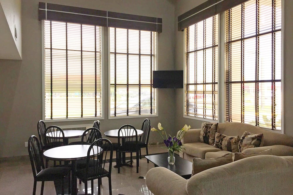Americas Best Value Inn & Suites Mont Belvieu Houston
