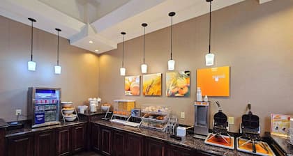 Comfort Inn & Suites Independence