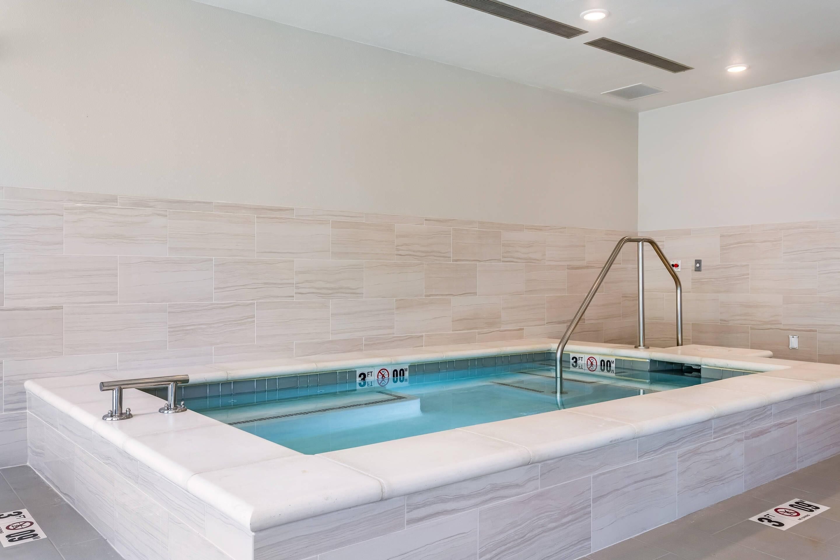 Photo - Comfort Inn & Suites Salt Lake City Airport